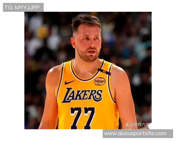 杨毅分析湖人战术选择认为詹姆斯影响东契奇表现宁愿全力支持东契奇